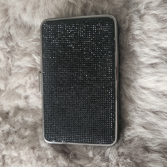 💎RARE💎 NWOT Michael Kors Black Elsie Crystal Embellished Box Clutch - Picture 6 of 16